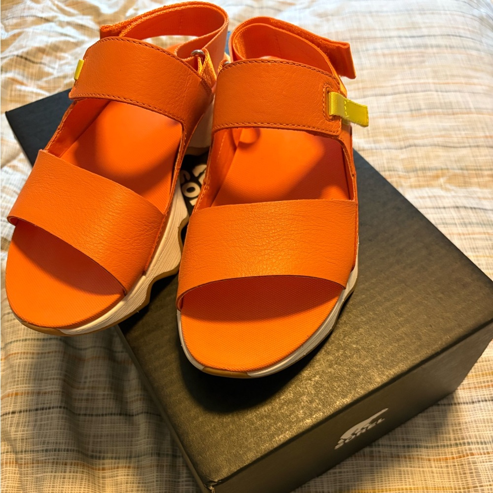 Sorel Orange Sandals - Picture 8 of 12